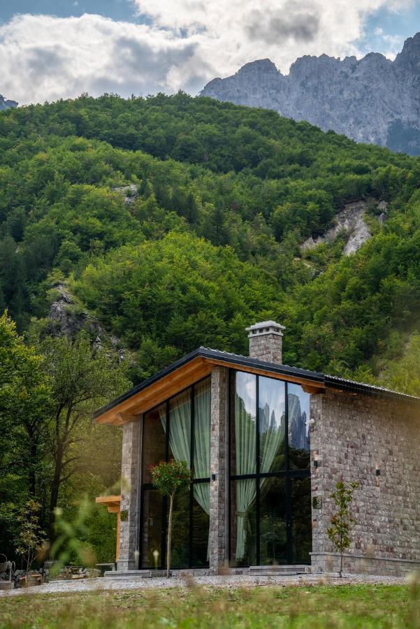 Villa Ujevara E Vogel Theth Exteriör bild